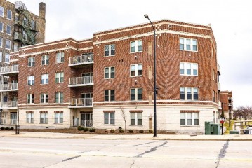 118 S Washington Street 400B, Green Bay, WI 54301-4268