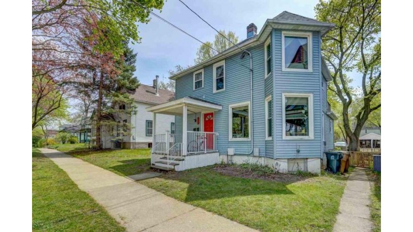 1027 Drake St Madison, WI 53715 by American, Realtors $475,500