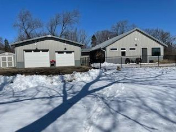 3090 County Road P, Mount Horeb, WI 53572