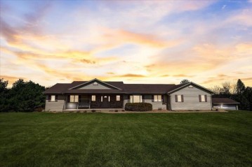 7920 County Road Pd, Springdale, WI 53593