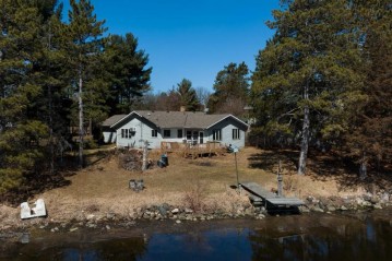 156 Carriage Rd, Montello, WI 53949