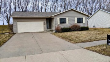 236 Nicholas St, Tomah, WI 54660