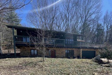 26 Appleby Cir, Mazomanie, WI 53560