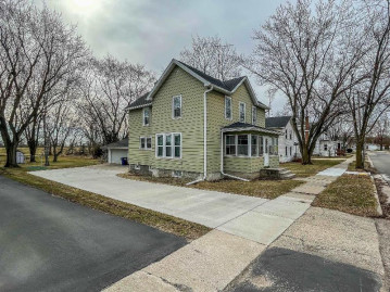 105 N Woodward St, Brandon, WI 53919