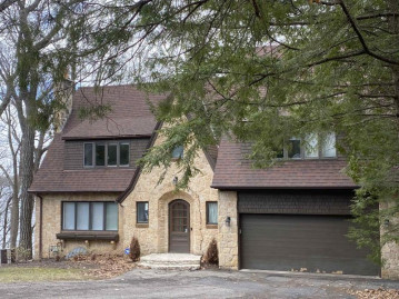 3334 Lake Mendota Dr, Shorewood Hills, WI 53705