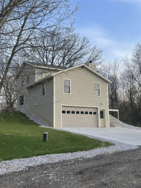 N7619 Rock Lake Rd, Waterloo, WI 53551