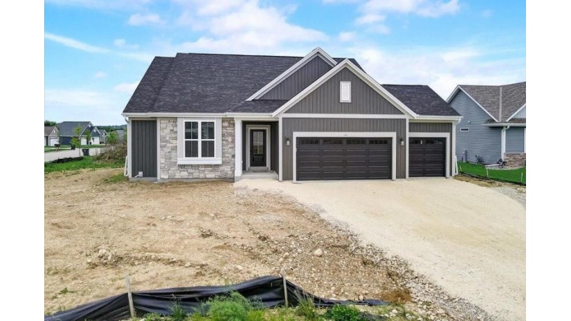 221 Countryside Dr Slinger, WI 53086 by Bielinski Homes, Inc. $520,900