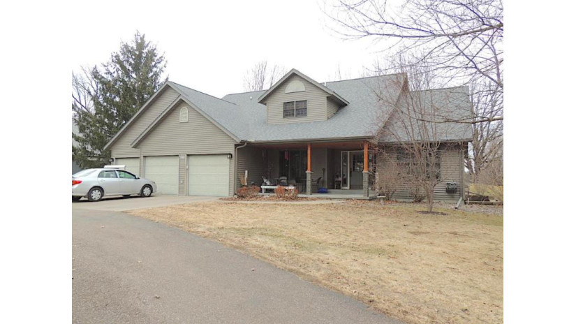 18775 Golf View Dr Whitehall, WI 54773 by Coldwell Banker River Valley, REALTORS $389,900