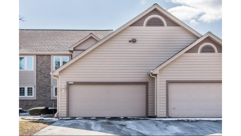 17515 Emily Ann Ct C Brookfield, WI 53045 by Premier Point Realty LLC $340,000