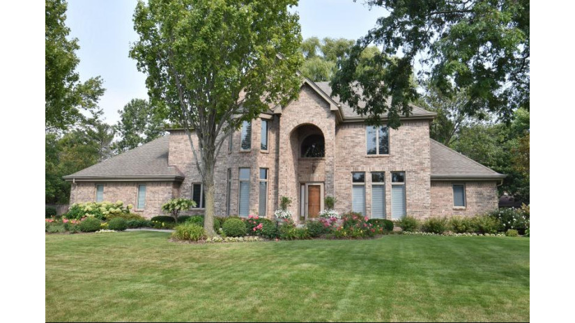 210 Michigan Ct Racine, WI 53402 by Becker Stong Real Estate Group, Inc. $564,900