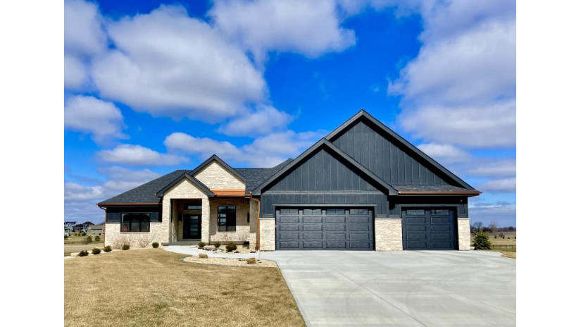 6665 Wagners Vineyard Trl Windsor, WI 53590 by Lake Country Flat Fee $1,299,000