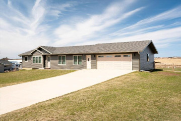 E7674 Prairie Blvd, Viroqua, WI 54667