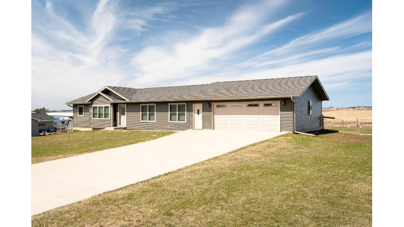 E7674 Prairie Blvd Viroqua, WI 54667 by New Directions Real Estate $325,000