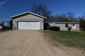 N5150 Kuharski Rd, Princeton, WI 54968-8319