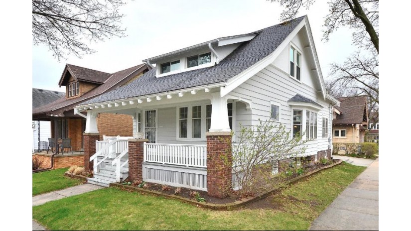 1557 N 50th Pl Milwaukee, WI 53208 by First Weber Inc - Brookfield $279,900