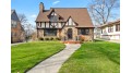 824 E Lake Forest Ave Whitefish Bay, WI 53217 by Shorewest Realtors $575,000