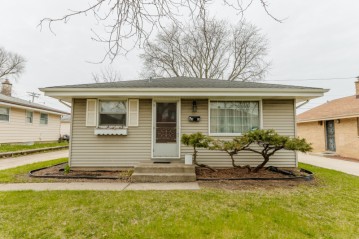 6519 W Medford Ave, Milwaukee, WI 53218-4838