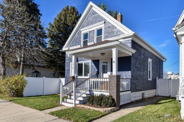 1216 Monroe Ave, South Milwaukee, WI 53172-2018