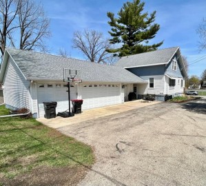 247 N Ridge St, Hustisford, WI 53034