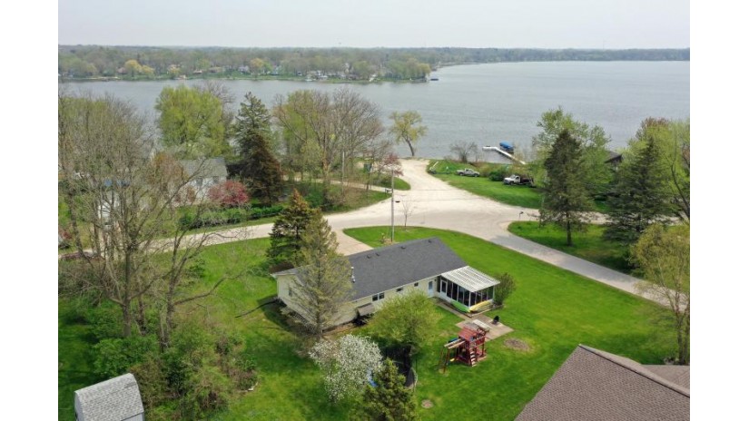 9918 278th Ave Salem Lakes, WI 53179 by ProWise Realty LLC $299,500