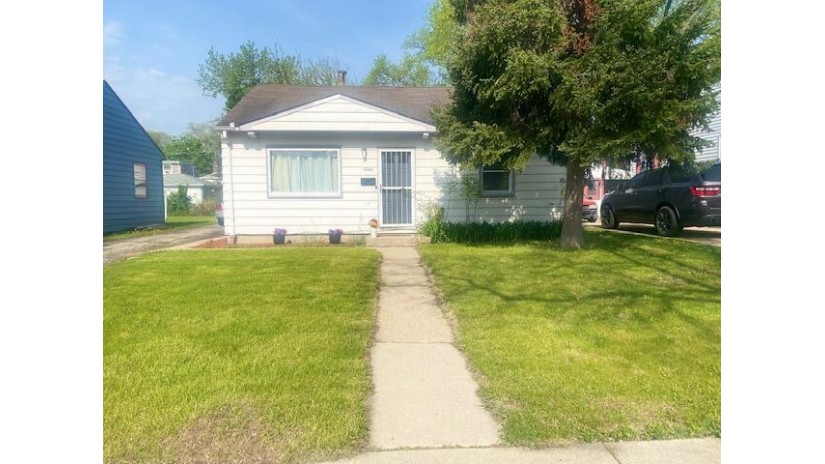 5321 N 50th St Milwaukee, WI 53218 by Realty Executives Integrity~Brookfield $52,500