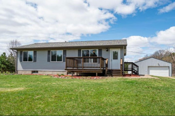 E6950 890th Avenue, Colfax, WI 54730