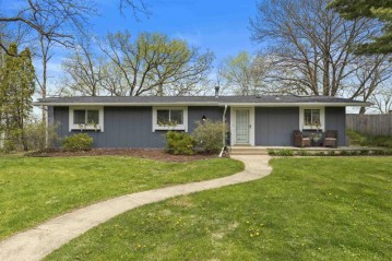 12512 Ventura Boulevard, Machesney Park, IL 61115