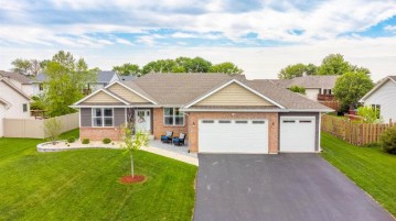 5455 Talon Trail, Machesney Park, IL 61115