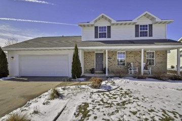 1329 Scholar Drive, Green Bay, WI 54229-9643