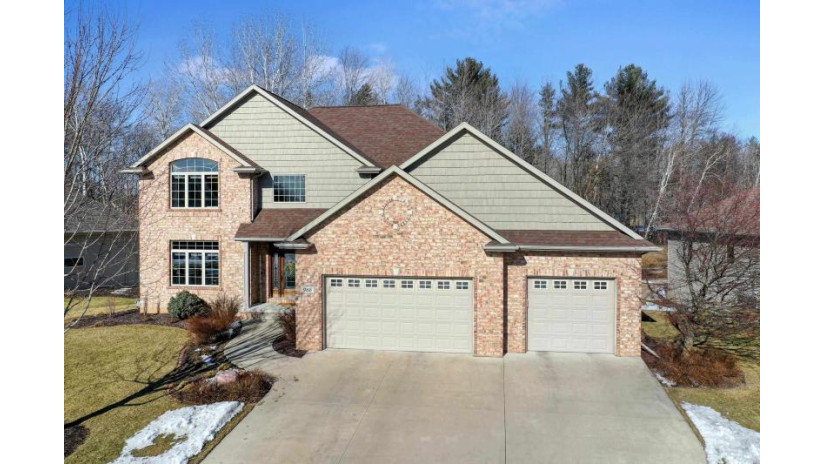 966 Faversham Way Howard, WI 54311 by Coldwell Banker Real Estate Group $599,900