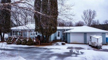 N3657 County Rd E, Waupaca, WI 54981-8540