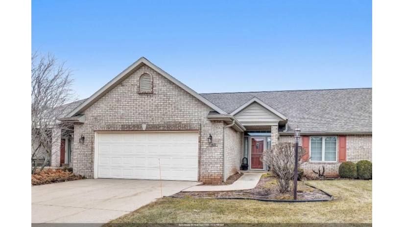 437 Woodfield Drive Howard, WI 54313 by Shorewest Realtors $309,900