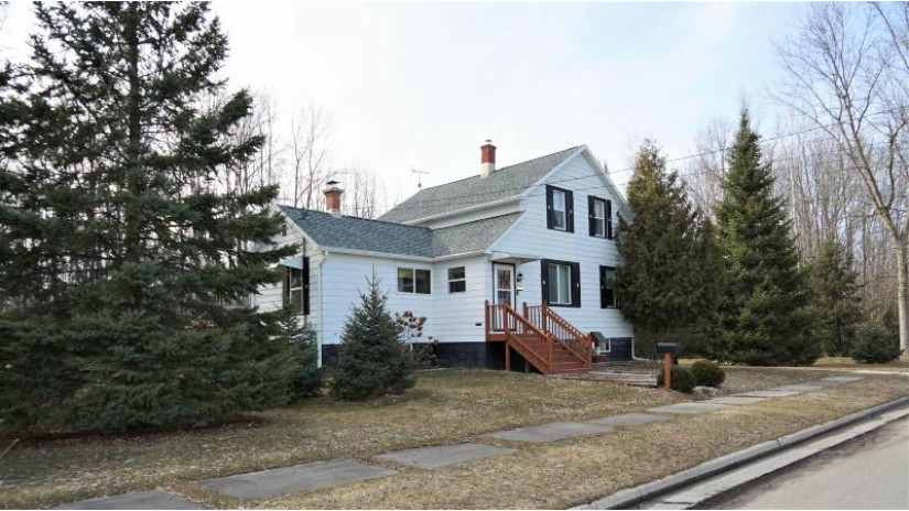 1719 Park Avenue Oconto, WI 54153 by Coldwell Banker Real Estate Group $209,900