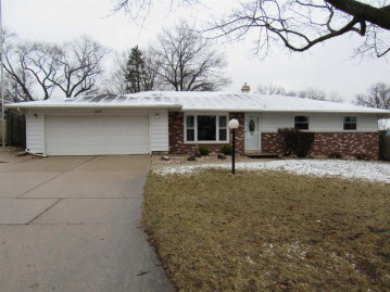 1670 Biemeret Street, Green Bay, WI 54304