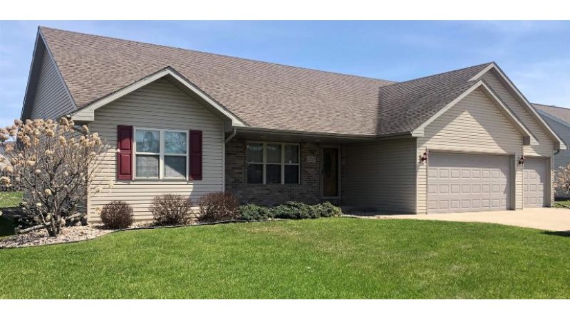 1759 Turquoise Trail Bellevue, WI 54311 by Coldwell Banker Real Estate Group $299,900