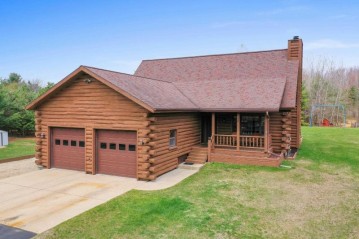 6840 Gregory Lane, Little Suamico, WI 54171-9665