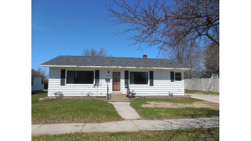 3014 Parkridge Avenue Marinette, WI 54143 by Copperleaf, LLC - Office: 920-834-2231 $150,000