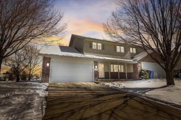 1400 Danbury Bay, Waunakee, WI 53597