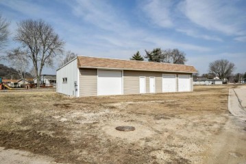 1442 South St, Black Earth, WI 53515