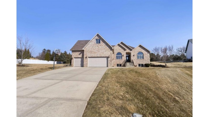 3064 Wyndwood Way Bristol, WI 53590 by Mhb Real Estate $589,000