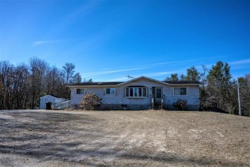 W7325 22nd St, Necedah, WI 54646