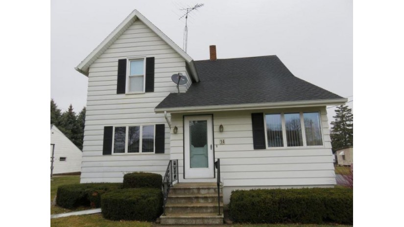 14 W Brown St Waupun, WI 53963 by Hearthstone Realty Inc $169,900