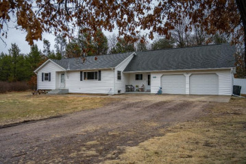 N10196 Buckeye Dr, Necedah, WI 54646