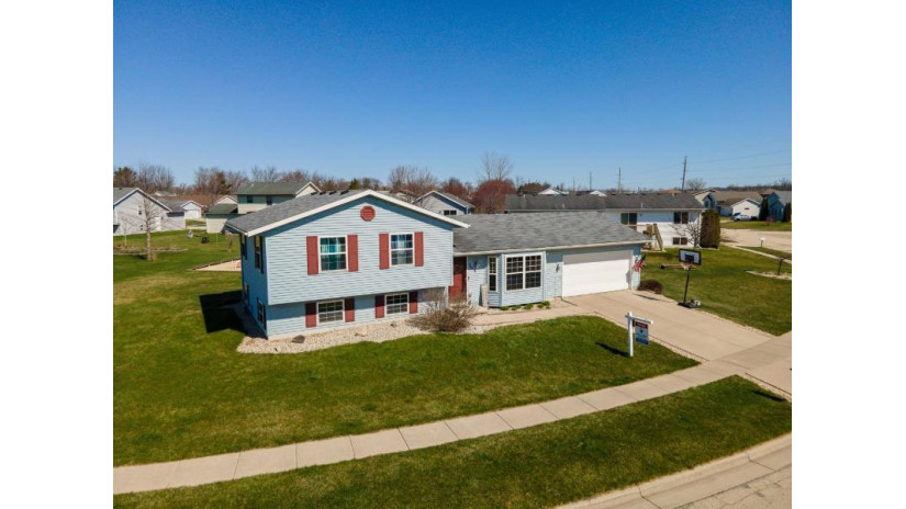 445 Sugar Ave Belleville, WI 53508 by Re/Max Preferred $329,000