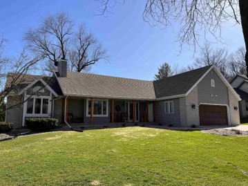 405 Clearbrooke Ter, Cottage Grove, WI 53527