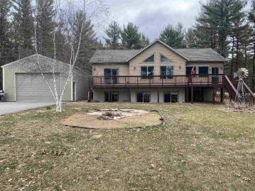 2074 Town Rd, Quincy, WI 53934