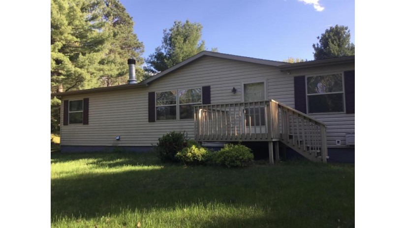 2751 8th Ct Easton, WI 53910 by Pavelec Realty $279,900