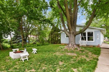 3210 St Paul Ave, Blooming Grove, WI 53714