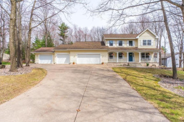 5806 Old Coach Road, Wausau, WI 54401