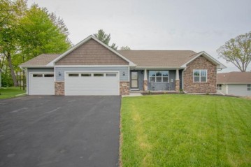 2560 Sunny Meadow Drive, Kronenwetter, WI 54455